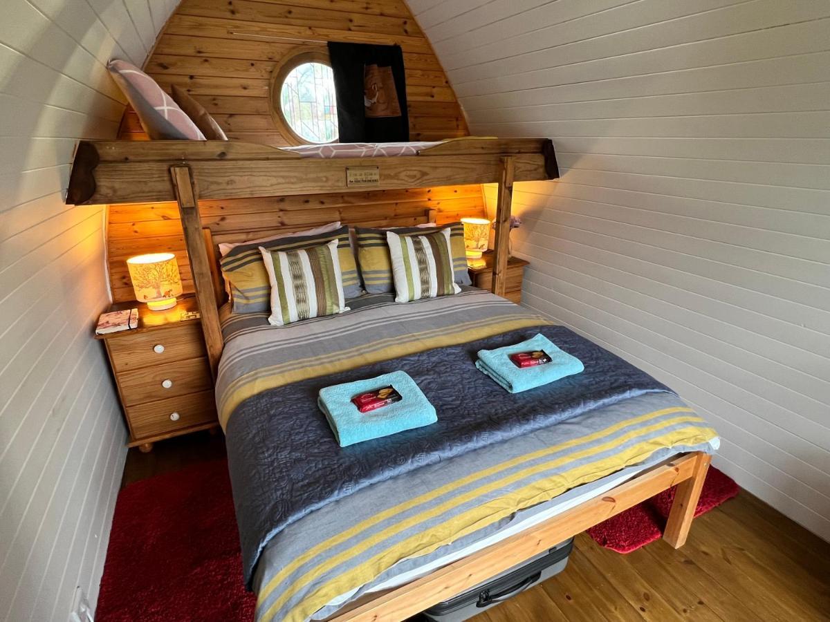 Stonehenge Campsite & Glamping Hotel Berwick St James Exterior photo
