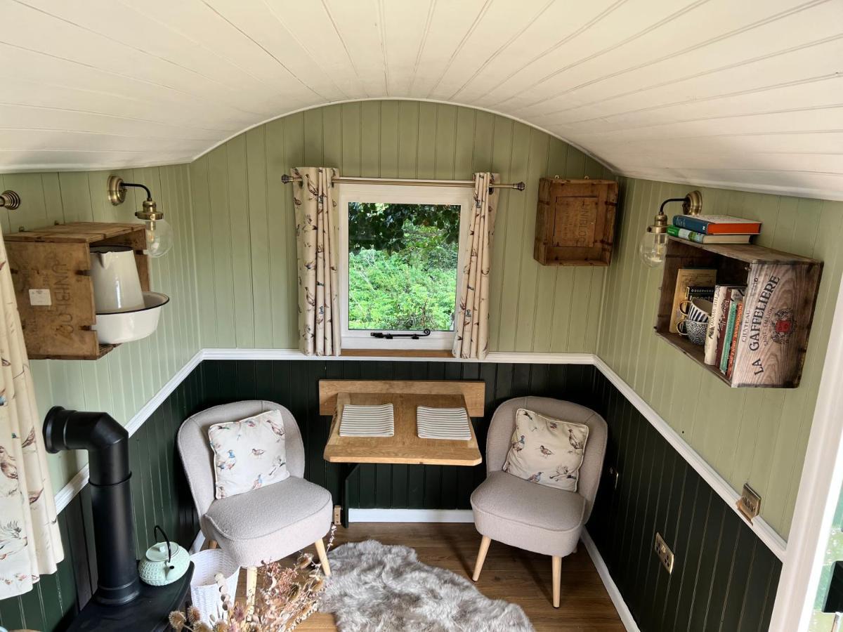 Stonehenge Campsite & Glamping Hotel Berwick St James Exterior photo