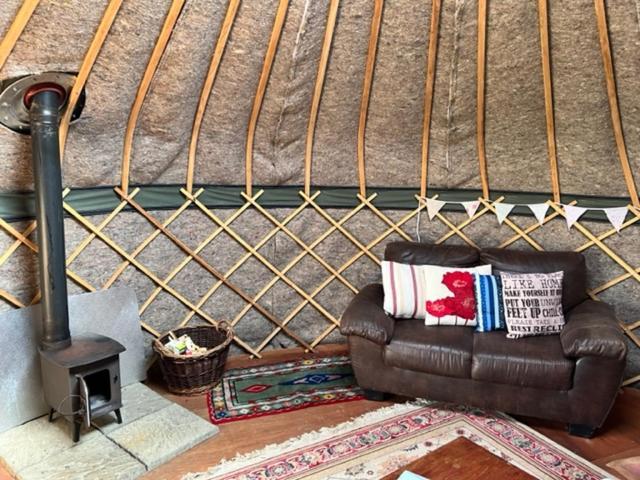 Stonehenge Campsite & Glamping Hotel Berwick St James Exterior photo